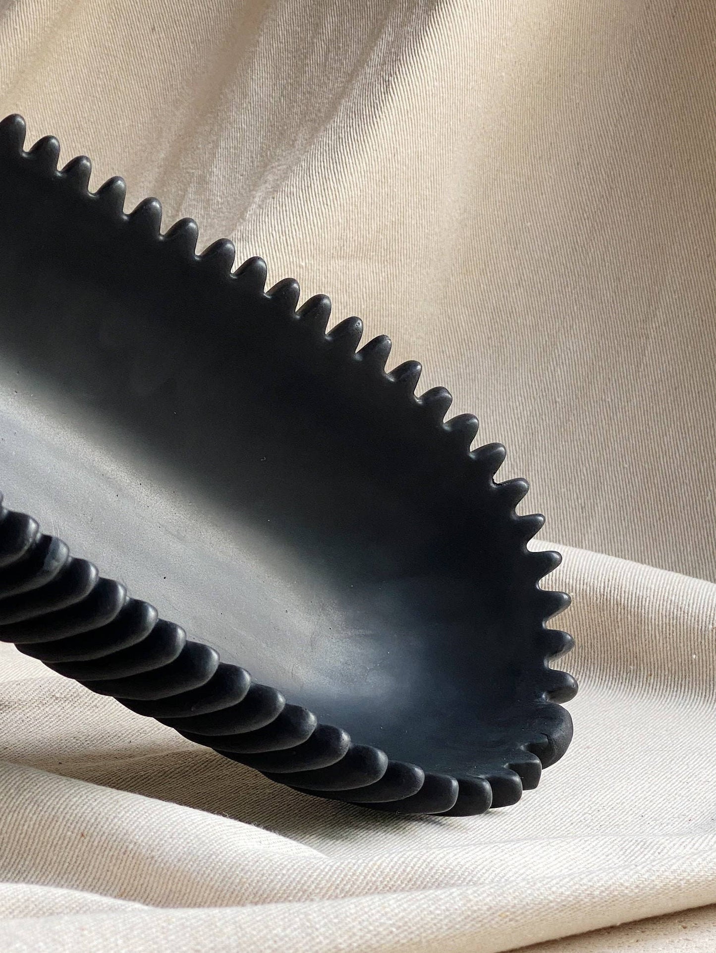 FORMA handmade concrete bowl